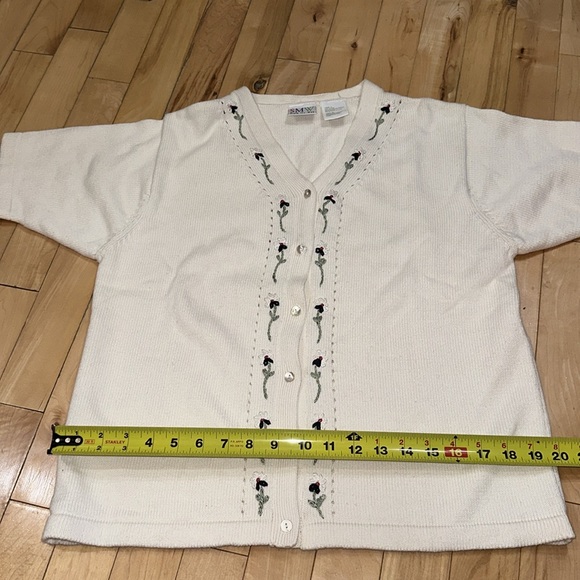 Vintage Style My Way Knit Cardigan with Embroidery - Picture 7 of 7